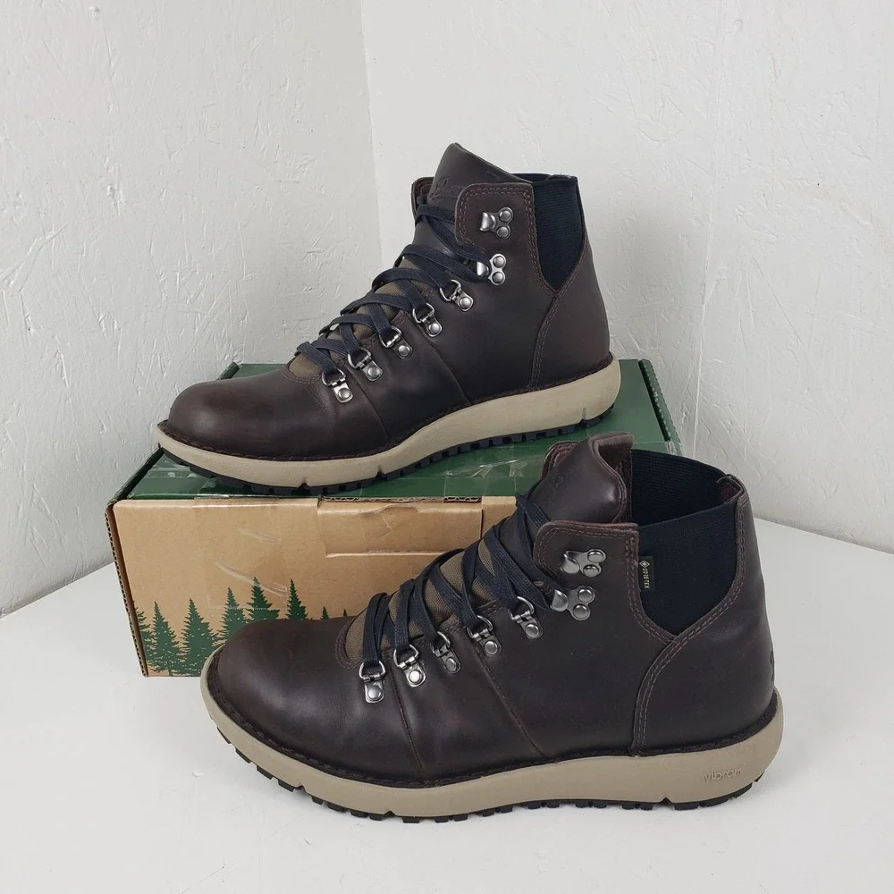 Danner Mens 9.5 Vertigo 917 Dark Brown Leather Gore-Tex Waterproof Hiking Boots